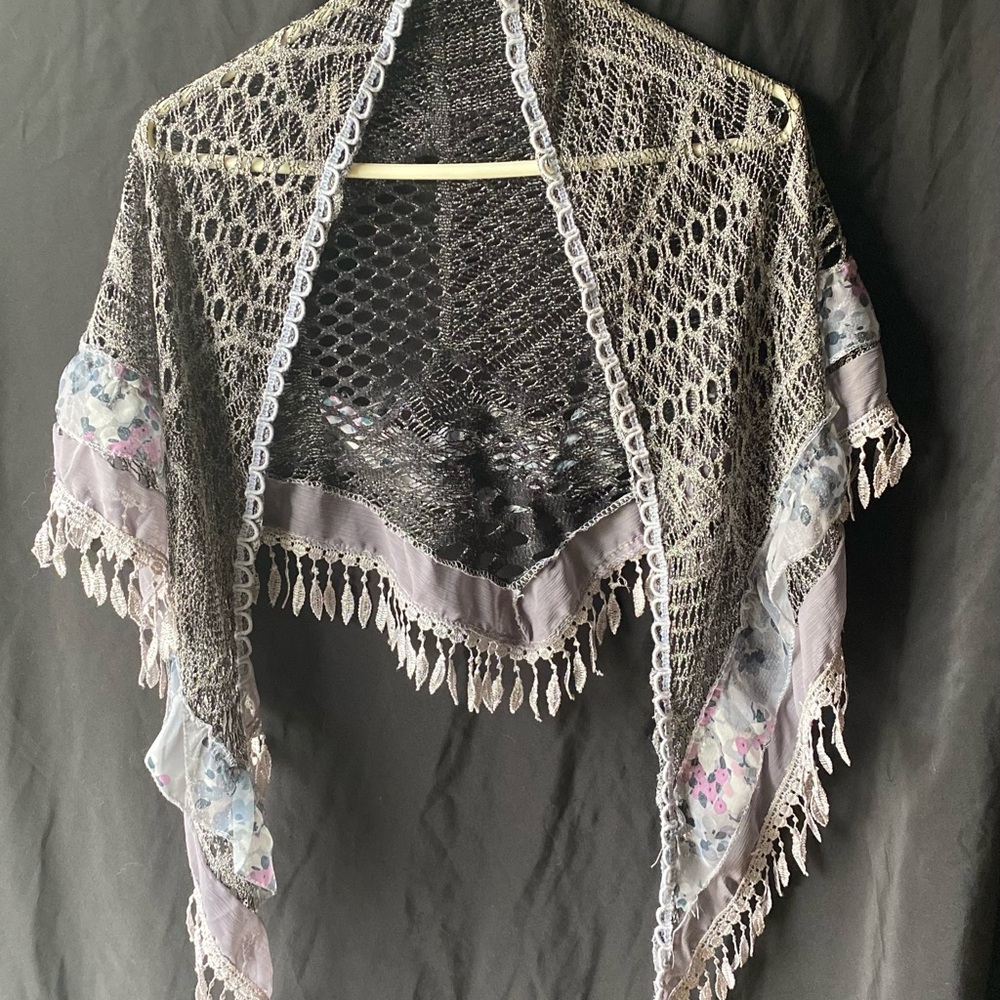Triangle Scarf Shawl Sheer Embellished Perfect for Prom Wedding Travel!! Vintage - Picture 2 of 11